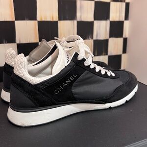 CHANEL SNEAKERS
